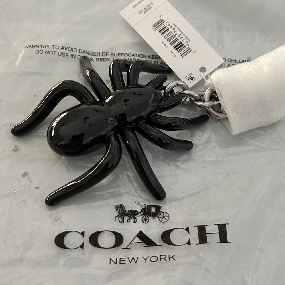 NWT Coach Enameled Spider Bag Charm PRICE FIRM!!!!!!no offers accepted on this - Picture 3 of 7